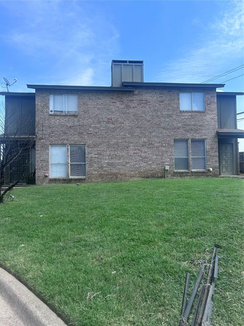 2241 Chase Ct, Dwg, TX, 76013-5815 | Card Image