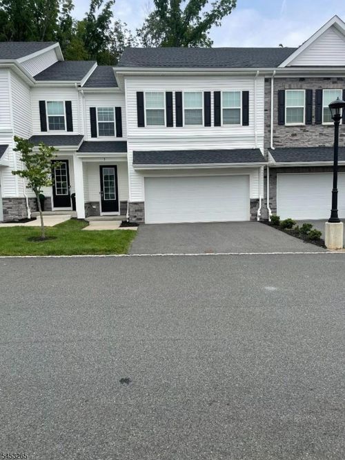 3 Myers Ter, Morris Plains, NJ, 07950-2487 | Card Image