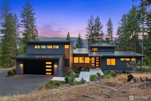 422 Forest Ridge Dr, Cle Elum, WA, 98922-6110 | Card Image