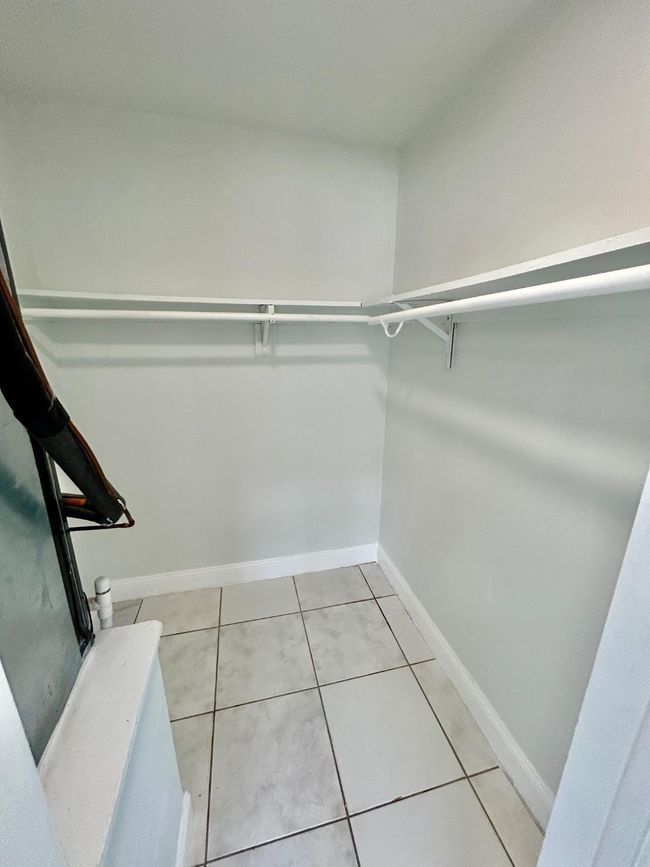 APT-1 - 7311 Venetian St, Condo with 1 bedrooms, 1 bathrooms and null parking in Miramar FL | Image 9