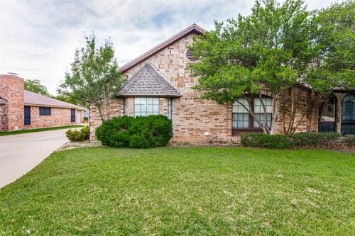 7117 Fuller Cir, Fort Worth, TX, 76133-6604 | Card Image