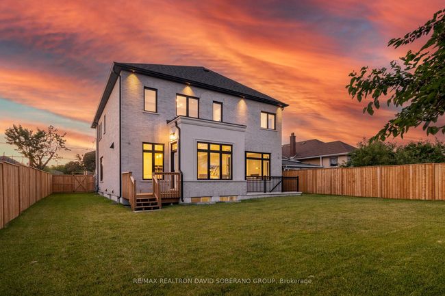 123 Anthony Rd, House other with 4 bedrooms, 5 bathrooms and 6 parking in North York ON | Image 34