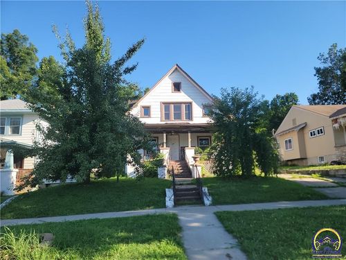 1015 Main St, Osawatomie, KS, 66064-1546 | Card Image