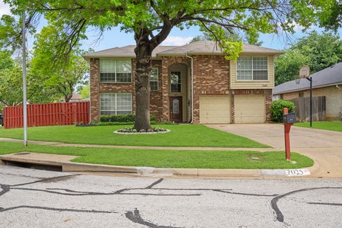 7025 Escondido Dr, Arlington, TX, 76016-5421 | Card Image