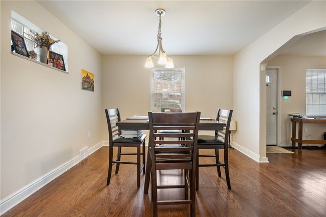 2800 Sussex, Sold in Brookline - Zoocasa