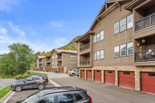 112-2701 Midland Ave, Glenwood Springs, CO, 81601-4027 | Card Image