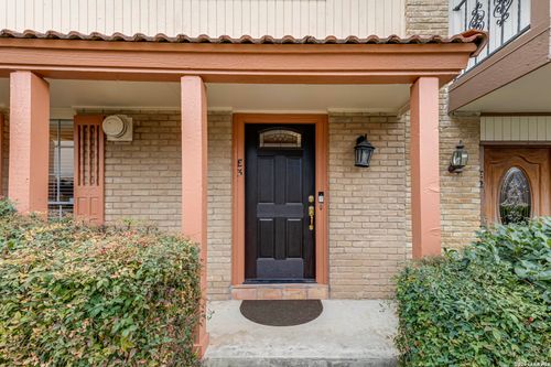apt-e3-11303 Vance Jackson Rd, San Antonio, TX, 78230-1803 | Card Image