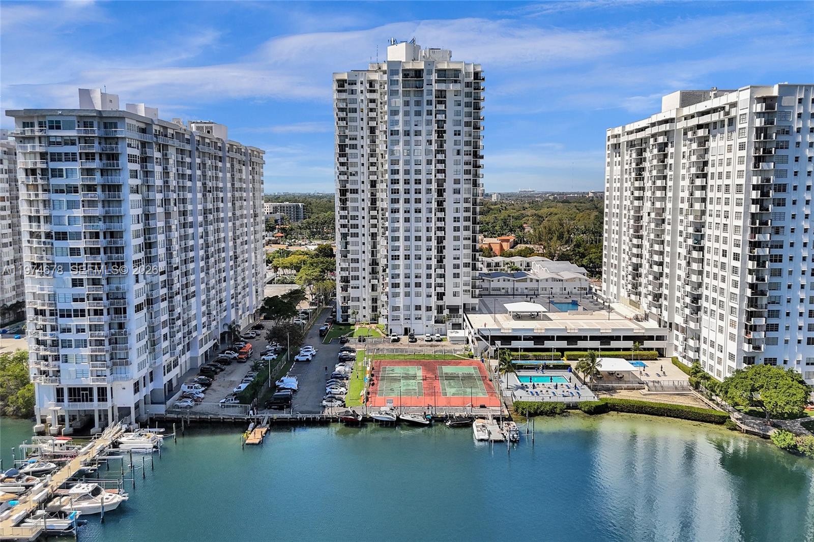 Residential in Aventura