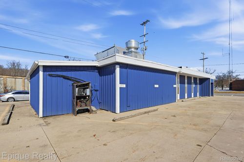 228 N Jefferson St, Hastings, MI, 49058-1413 | Card Image