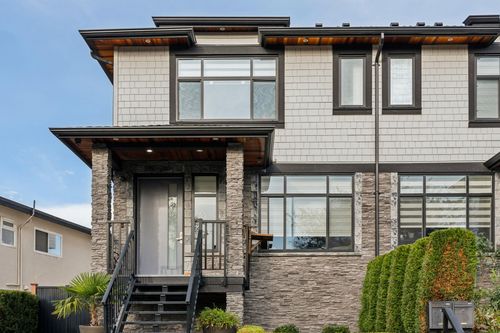 3045 E 59th Ave, Vancouver, BC, V5S2B2 | Card Image
