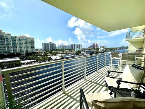 k9-2900 Ne 30th St, Fort Lauderdale, FL, 33306-1982 | Card Image
