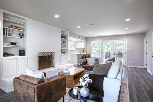 2011 Malvern Hill Dr, Austin, TX, 78745-6010 | Card Image