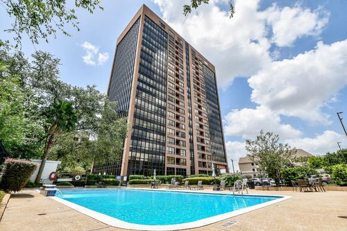 1305-5150 Hidalgo St, Houston, TX, 77056-6410 | Card Image