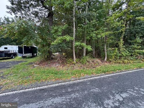1635 Wall Dr, PASADENA, MD, 21122-3254 | Card Image