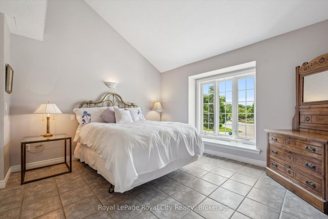 105 Riverwalk Pl, House attached with 2 bedrooms, 2 bathrooms and 3 parking in Rockwood ON | Image 20