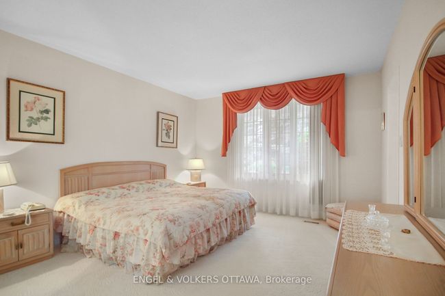 5544 S Island Park Dr, House other with 3 bedrooms, 5 bathrooms and 6 parking in Manotick ON | Image 20