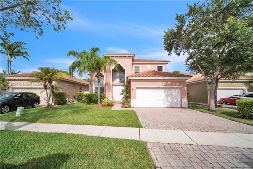 1202 Ne 37th Pl, Homestead, FL, 33033-5914 | Card Image