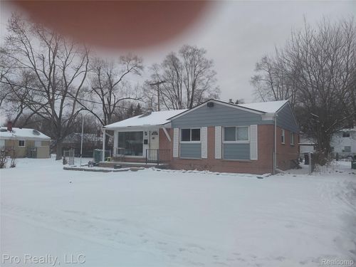 770 Oswego Ave, Ypsilanti, MI, 48198-6114 | Card Image