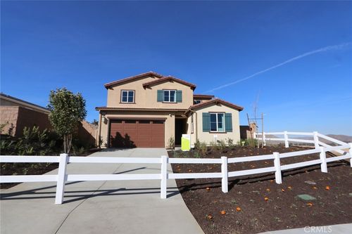 31720 Settlers Rd, Winchester, CA, 92596-6021 | Card Image