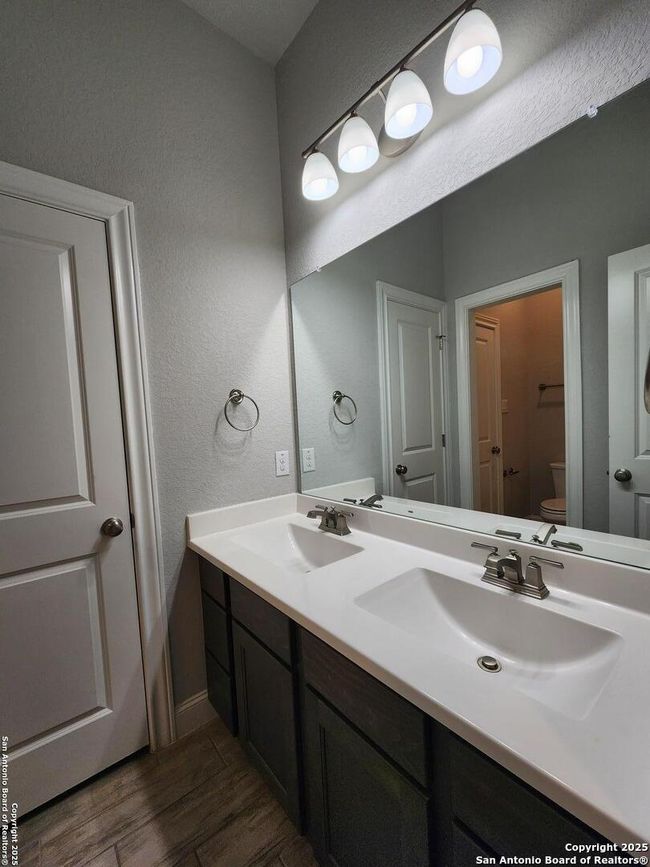 1113 Carriage Loop, House other with 4 bedrooms, 4 bathrooms and null parking in New Braunfels TX | Image 28