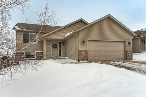 3852 46th Ave Nw, Rochester, MN, 55901-8251 | Card Image