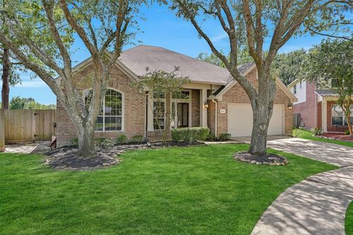 3902 Amerson Ct, Pearland, TX, 77584-9496 | Card Image