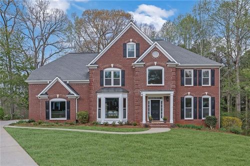 5380 Castlebrooke Crossing Dr, Cumming, GA, 30040-9039 | Card Image