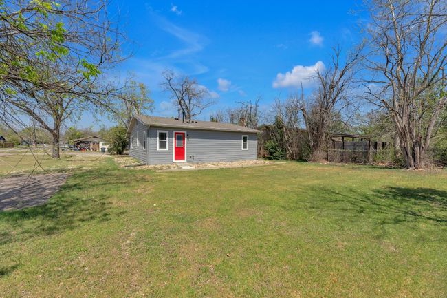 606 E 19 Th St, House other with 3 bedrooms, 1 bathrooms and 2 parking in Georgetown TX | Image 24