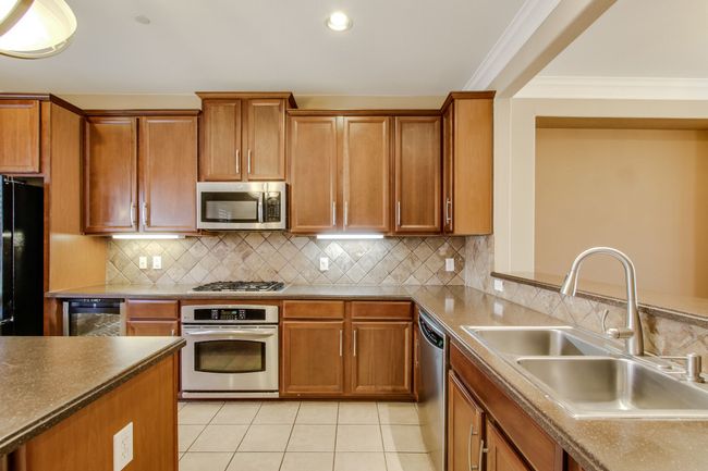 Kitchen view 2 | Image 12