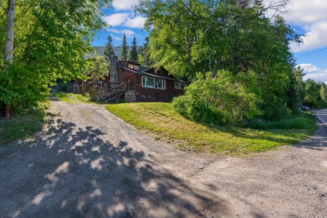 24194 Mt Highway 35, House other with 3 bedrooms, 2 bathrooms and null parking in Bigfork MT | Image 34