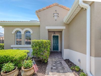 101 Bellini Court, House other with 2 bedrooms, 2 bathrooms and null parking in North Venice FL | Image 2