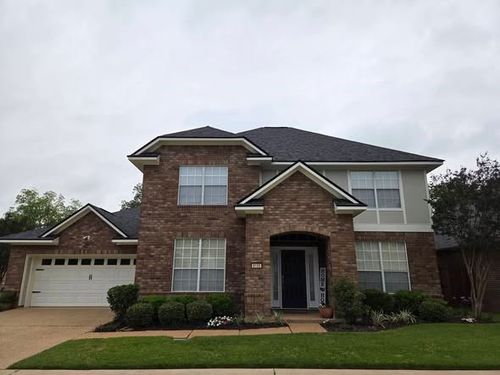8100 Captain Mary Miller Dr, Shreveport, LA, 71115-2981 | Card Image