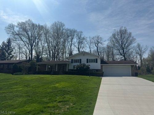 525 Brookpark Dr, Canfield, OH, 44406-1108 | Card Image