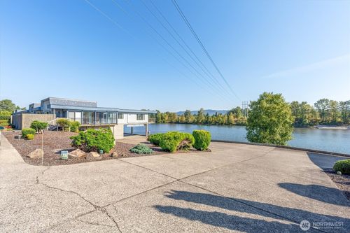 743 Marine View Dr, Longview, WA, 98632-2114 | Card Image