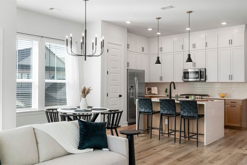 3900 Taniguchi St, Austin, TX, 78723-6213 | Card Image