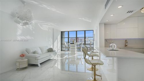 apt-1206-2017 S Ocean Dr, Hallandale Beach, FL, 33009-6695 | Card Image