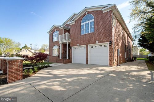 1615 S Oakland St, ARLINGTON, VA, 22204-5033 | Card Image