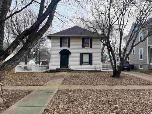 505 Frazier St, Valley Falls, KS, 66088-1114 | Card Image