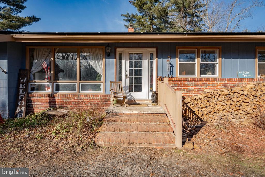 Residential in MAYS LANDING 3