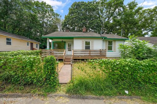 1815 Fay St, Knoxville, TN, 37921-6609 | Card Image