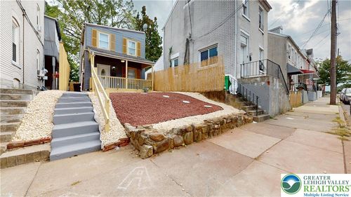 938 W Gordon St, Allentown, PA, 18102-5518 | Card Image