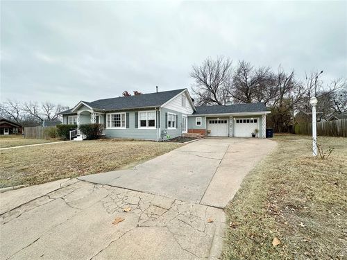 45 E Drummond Street, Shawnee, OK, 74801 | Card Image