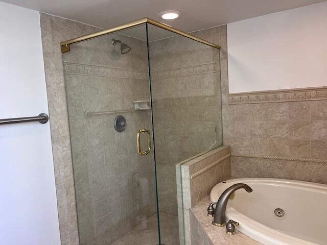 Residential Lease in Singer Island 3