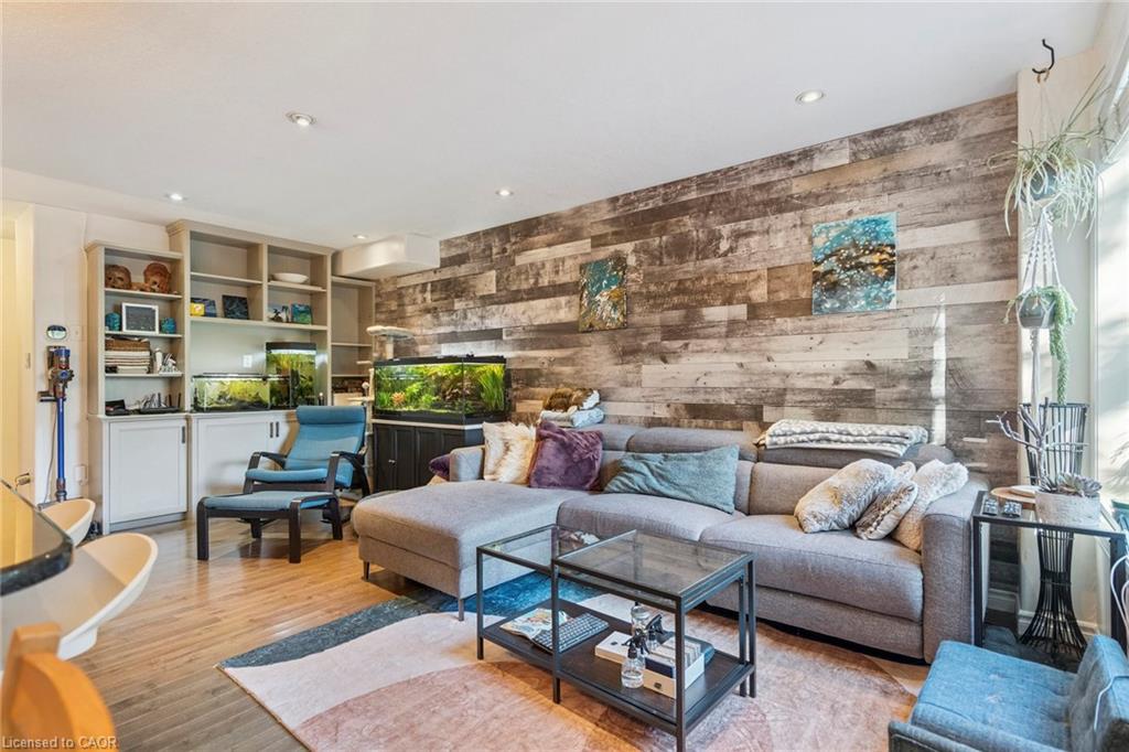 Residential in Stoney Creek 5