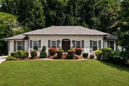 175 Forrest Lake Drive, Sandy Springs, GA, 30327 | Card Image
