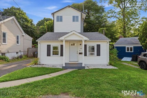 104 Orland St, Milford, CT, 06460-7461 | Card Image