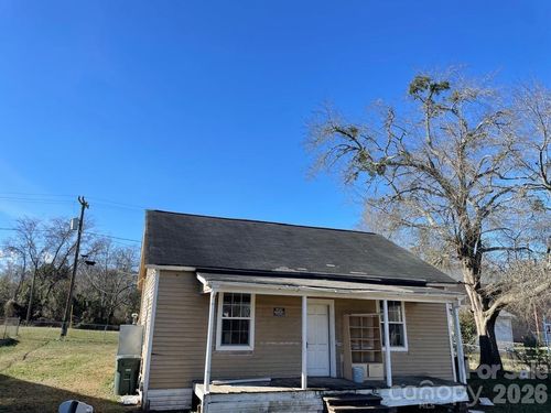 35 Center St, Great Falls, SC, 29055-1318 | Card Image