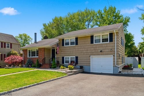 205 New Dover Rd, Colonia, NJ, 07067-3517 | Card Image