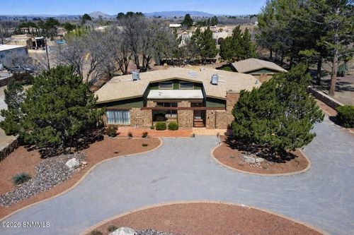 2080 Tres Pinos Ln, Las Cruces, NM, 88005-4300 | Card Image