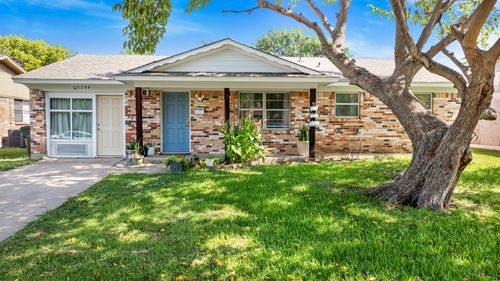 1209 Bay Shore Dr, Garland, TX, 75040-5859 | Card Image